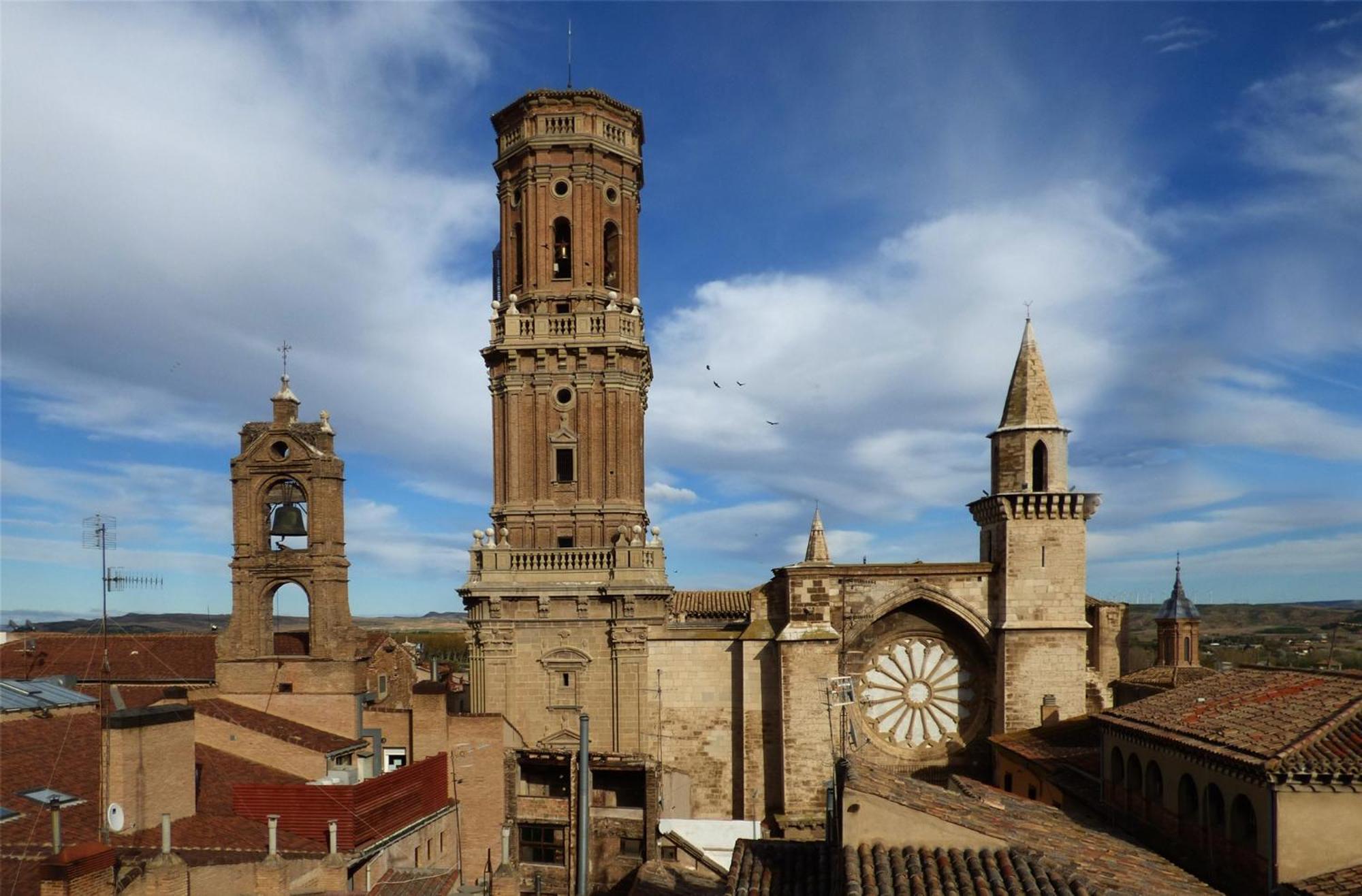 Los Claveles Tudela Ngoại thất bức ảnh